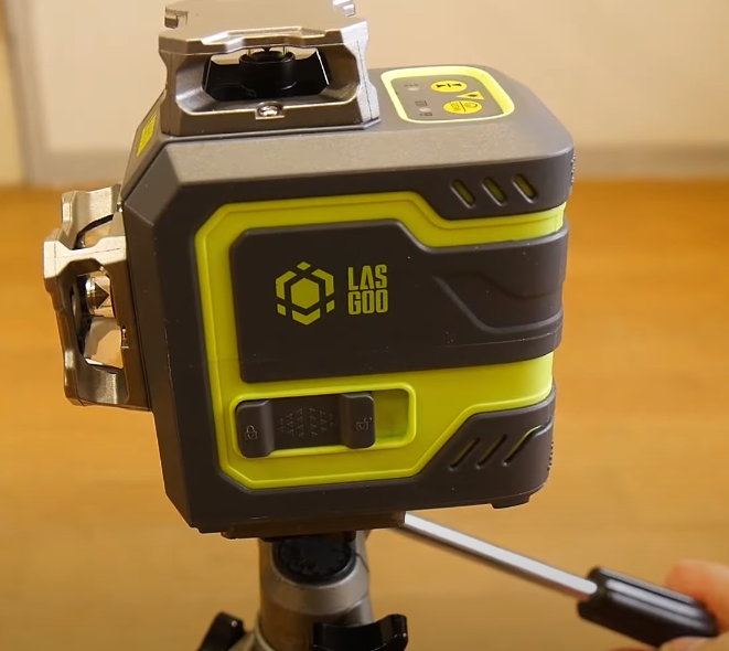 How to Use a Laser Level for Installing LasGoo Tools